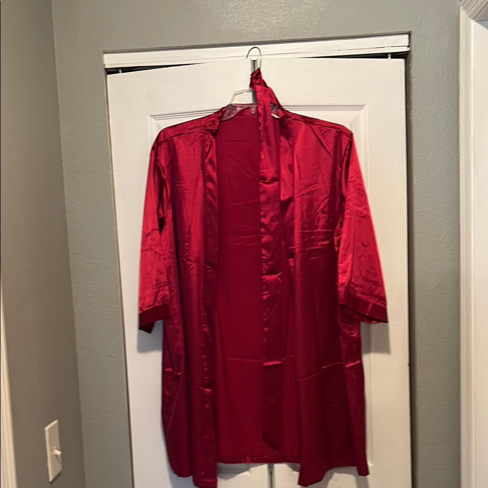 Elegant Red Women's Robe